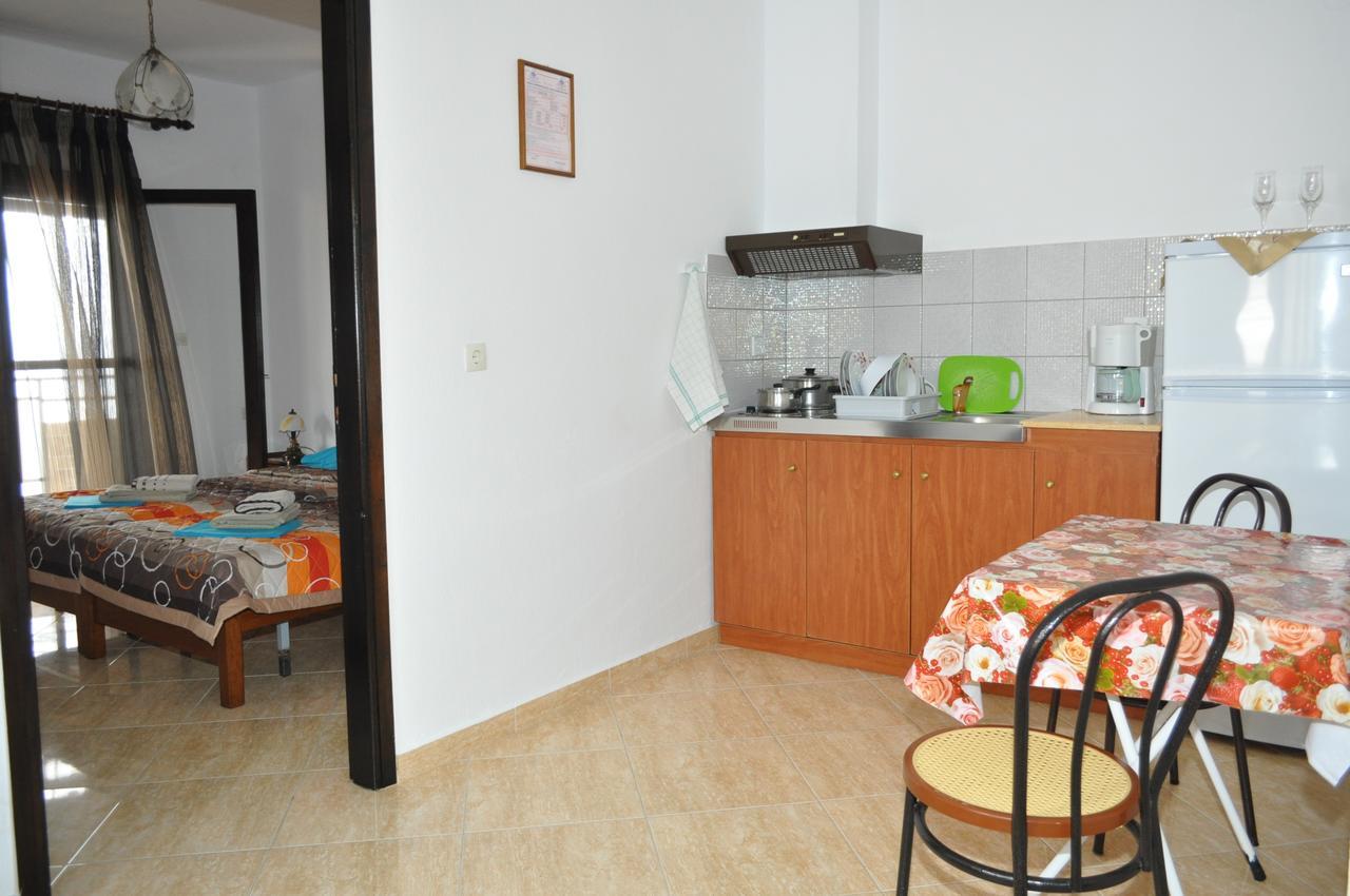 פסאקודיה Giannis Maria Apartments מראה חיצוני תמונה